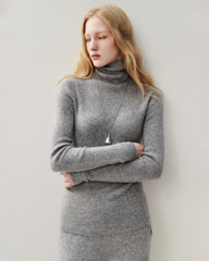100% Cashmere Ribbed Turtleneck Sweater