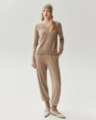 100% Cashmere V-Neck Sweater