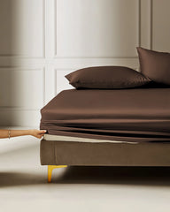Luxurious 3-piece Silk Bedding Set Including Fitted Sheet and Pillowcases, Chocolate