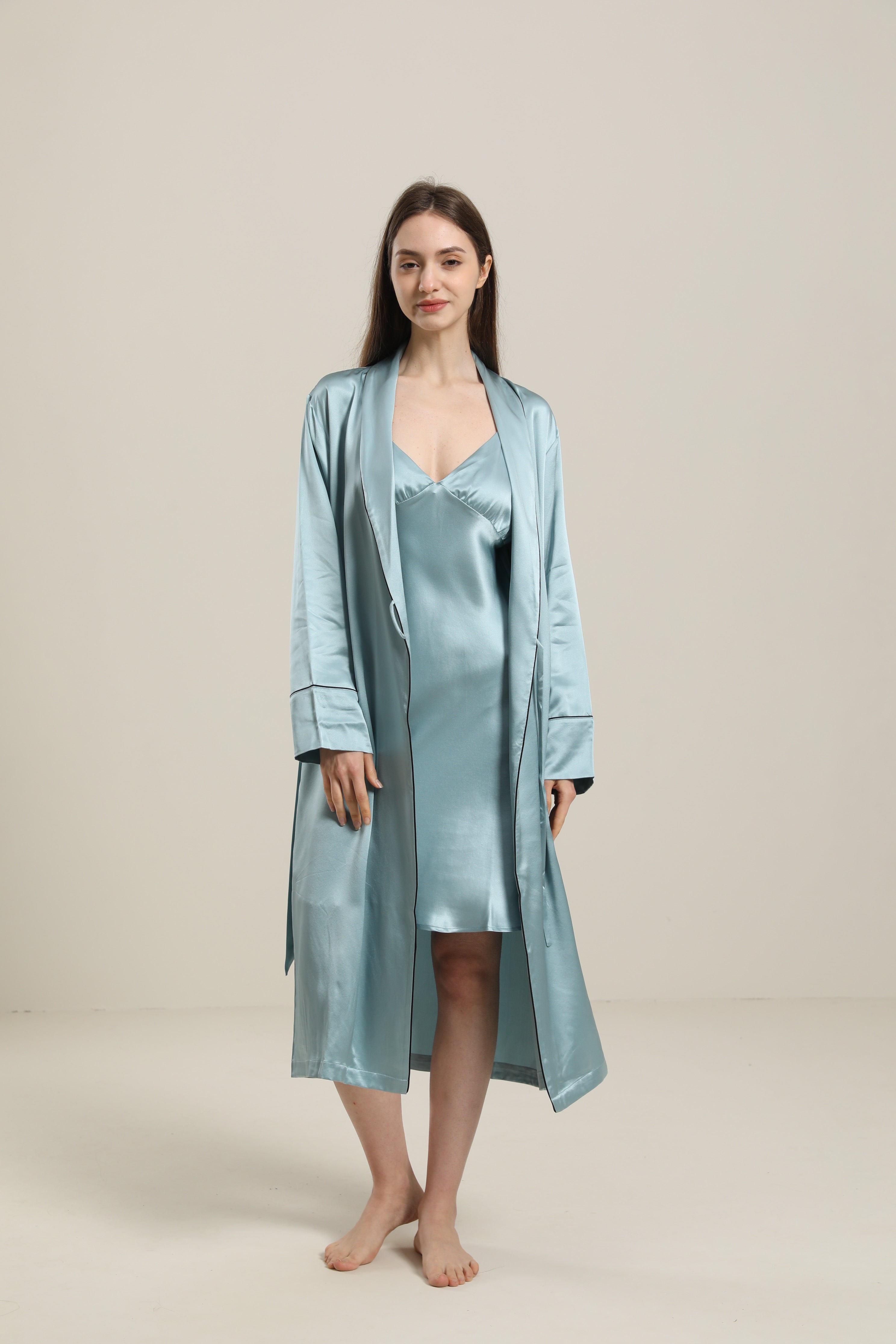 22 Momme Contra Trim And Full Length Silk Robe, Haze Blue