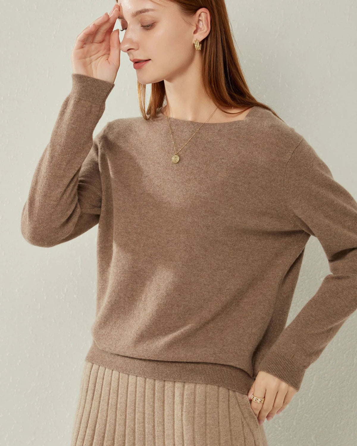 Crewneck Lightweight Cashmere Sweater, Brown