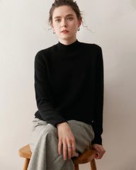 Cozy Women’s Cashmere Pullover Sweater