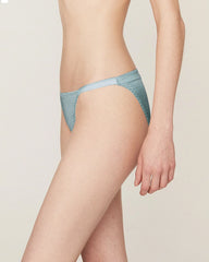 Silk Front Closure Wireless Bra and Panty Set