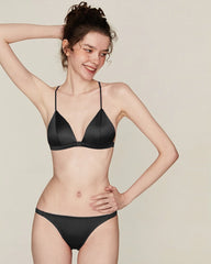 Silk Front Closure Wireless Bra and Panty Set