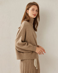 Luxe Oversized Cashmere Turtleneck Sweater, Brown