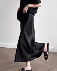 22 Momme Silk Maxi Skirt, Black