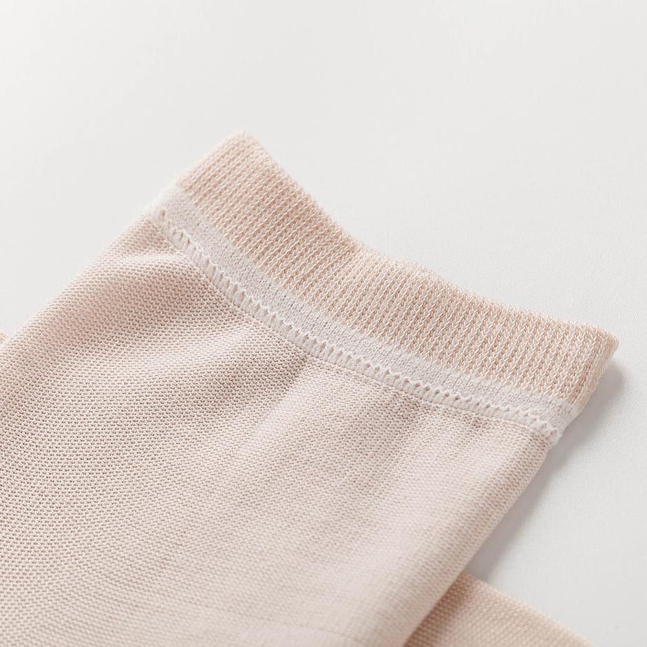 Skin-friendly Women‘s Silk Socks Beige