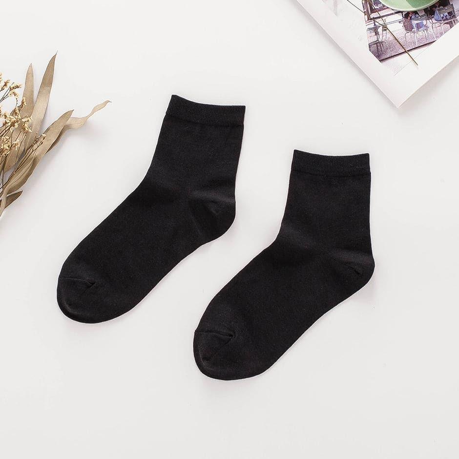 Skin-friendly Women‘s Silk Socks Black