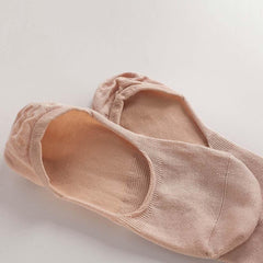 Skin-friendly Women's Silk Invisible Boat Socks