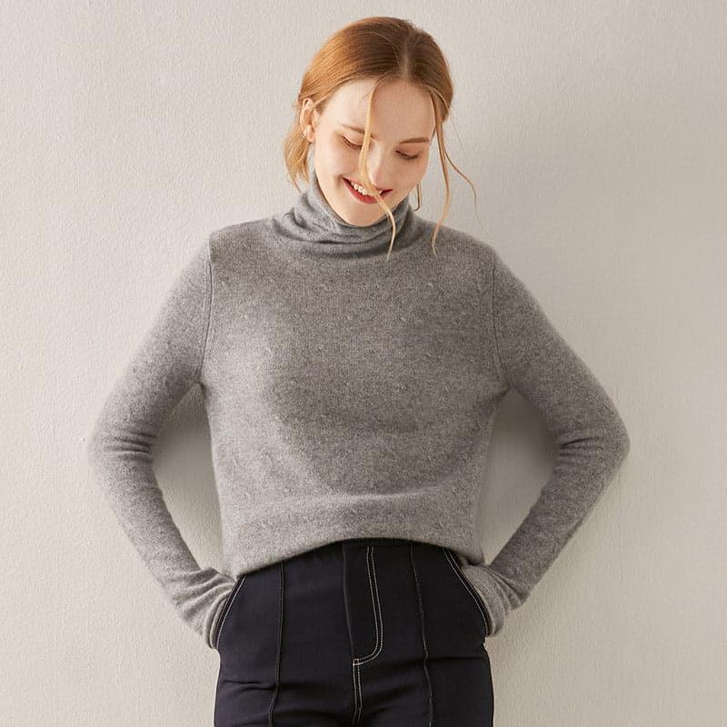 Soft Thin Knit Cashmere Sweater Grey