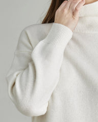 Women's Oversized Turtleneck Cashmere Sweater, White