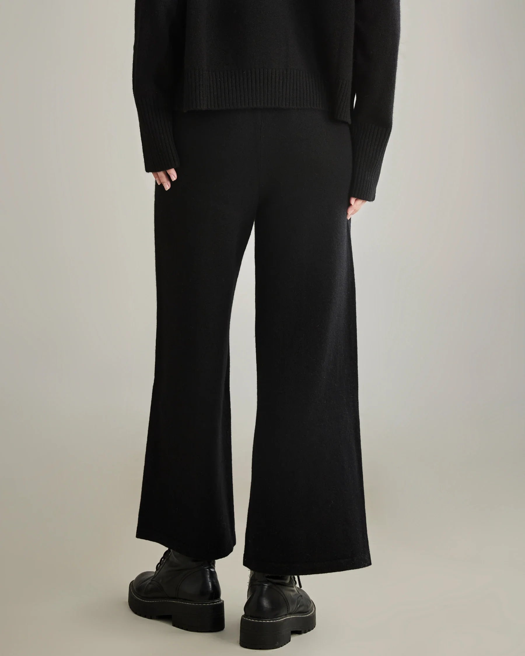 Women's Wide-Leg Cashmere Pants, Black