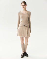 100% Cashmere Fitted Scoop Neck Sweater