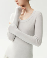 100% Cashmere Fitted Scoop Neck Sweater
