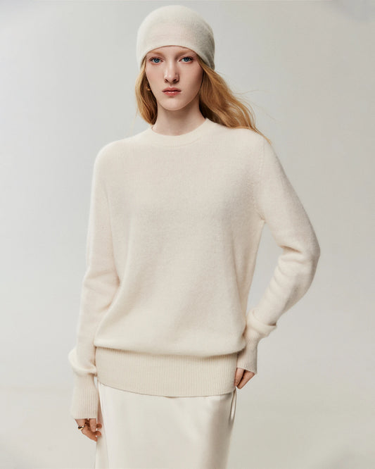 100% Cashmere Relaxed Ribbed Crewneck Sweater