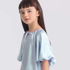 Bat-sleeved nightdress for girls