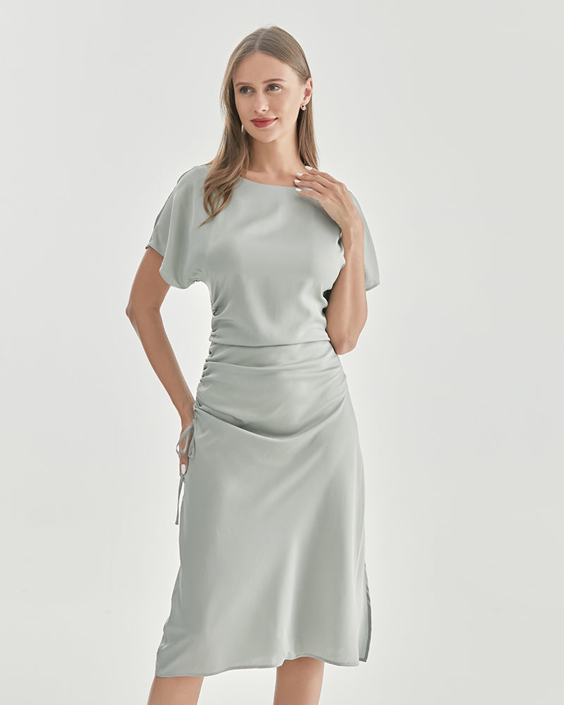Silk Short Sleeve Pleated Dress Light Green