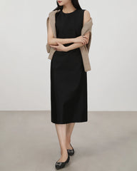 40 Momme Silk Sleeveless Midi Dress, Black