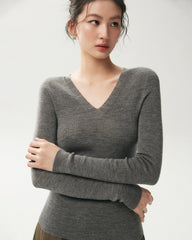 100% Merino Wool V-Neck Top
