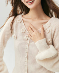 Cashmere Silk Ribbed V-Neck Floral Cardigan