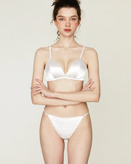 Silk Wireless Bra and V String Thong Set