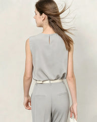 Triacetate Pleated Crew Neck Sleeveless Blouse