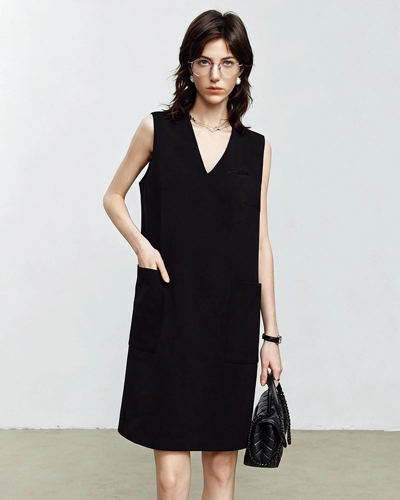 Triacetate V Neck Sleeveless Dress with Silk Lining