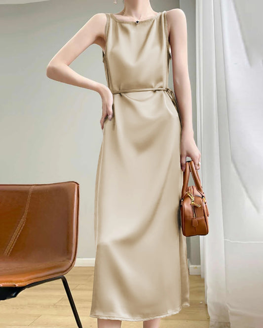 Sleeveless Silk Sheath Dress， Champagne