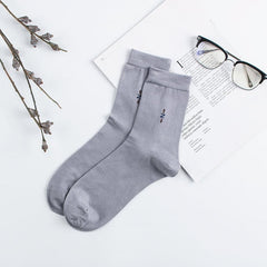 Mesh Knit Skin-friendly Men's Silk Socks